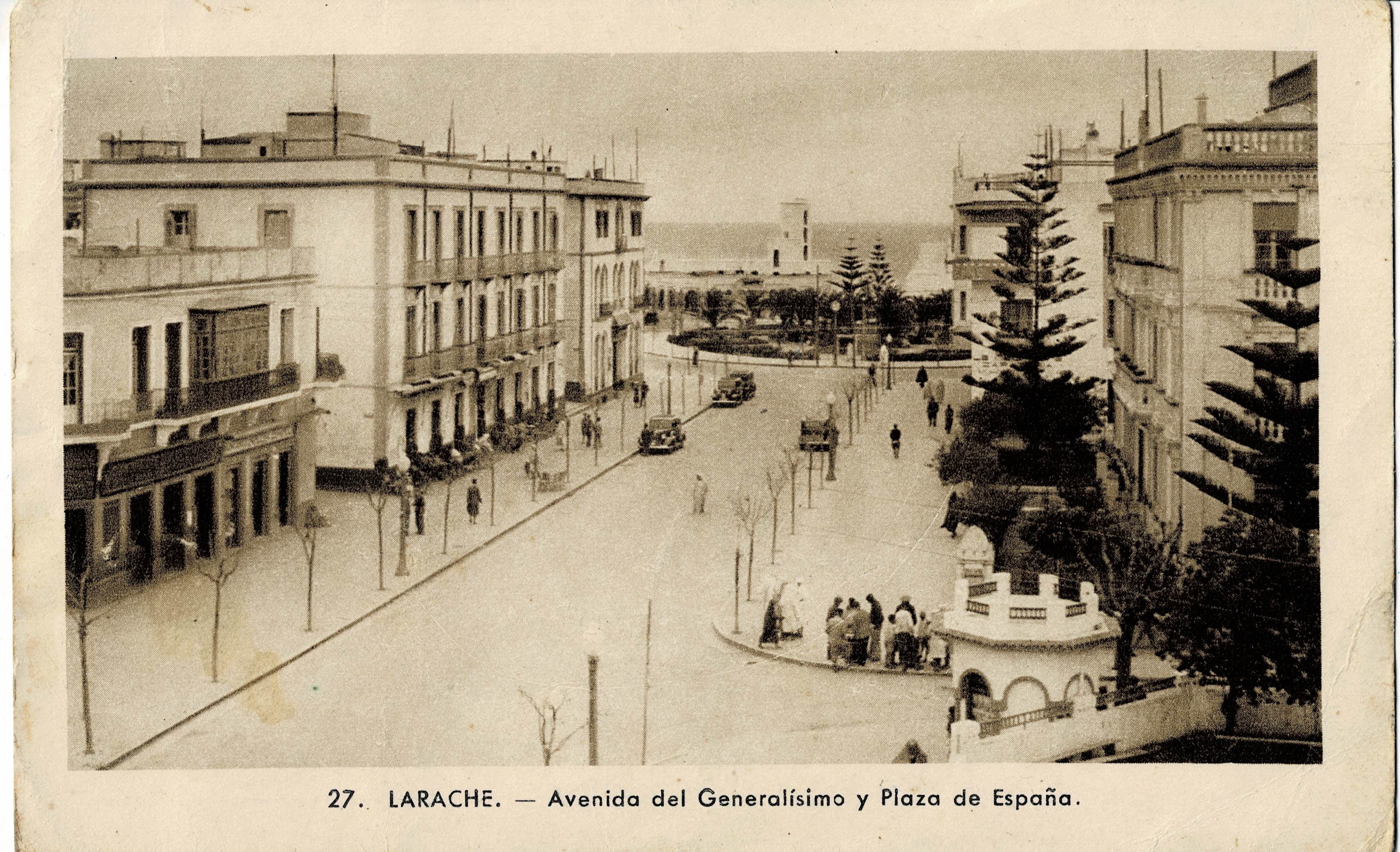 POSTAL DE LARACHE. AVENIDA DEL GENERALISIMO Y PLAZA DE ESPAÑA