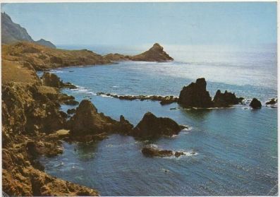 POSTAL DE ALMERIA. ARRECIFE DE LAS SIRENAS Nº 2044