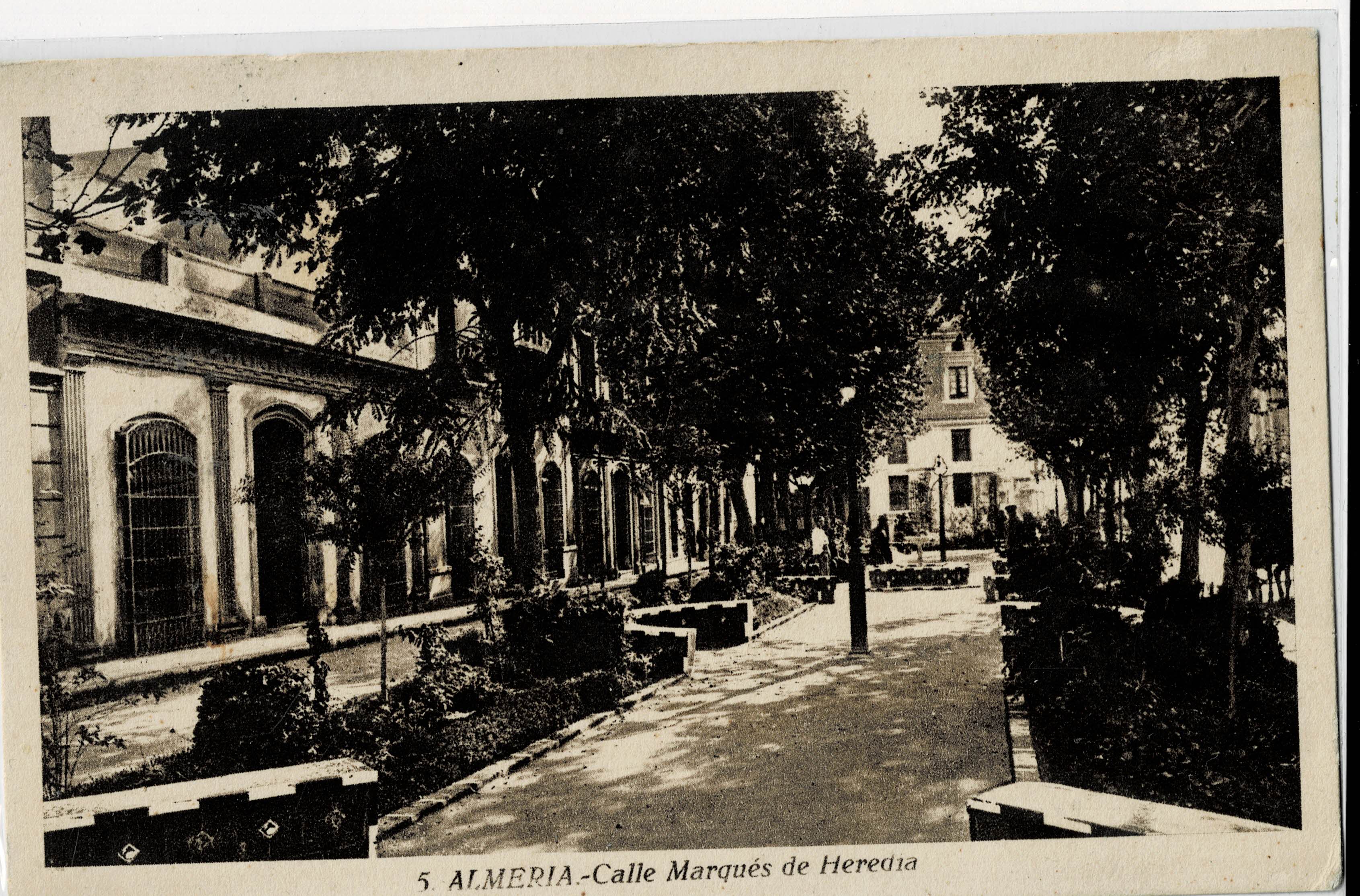 POSTAL ANTIGUA DE ALMERIA. CALLE MARQUES DE HEREDIA