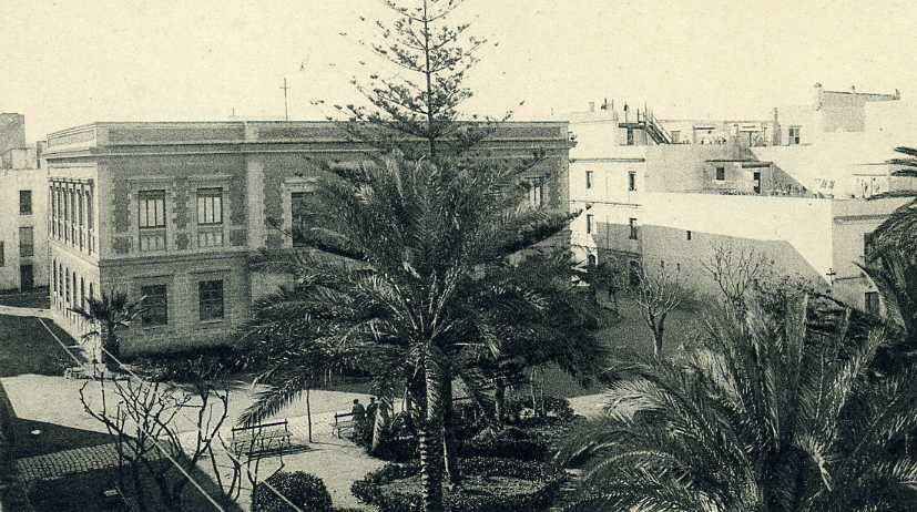 POSTAL DE CADIZ. PLAZA DE LA REINA Y AUDIENCIA
