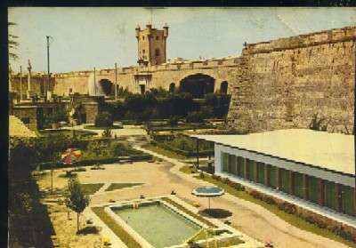 POSTAL DE CADIZ - PUERTA TIERRA, JARDINES Y PISCINA