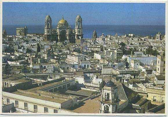 POSTAL DE CADIZ. PANORAMICA CON SALIENTE DE LA CATEDRAL. TODO…CADIZ Nº 15