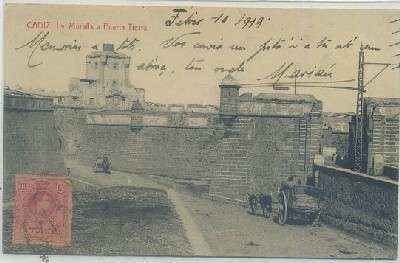 POSTAL ANTIGUA DE CADIZ. LA MURALLA DE PUERTA TIERRA