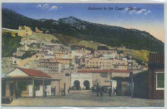 POSTAL DE GIBRALTAR. ENTRANCE TO THE TOWN