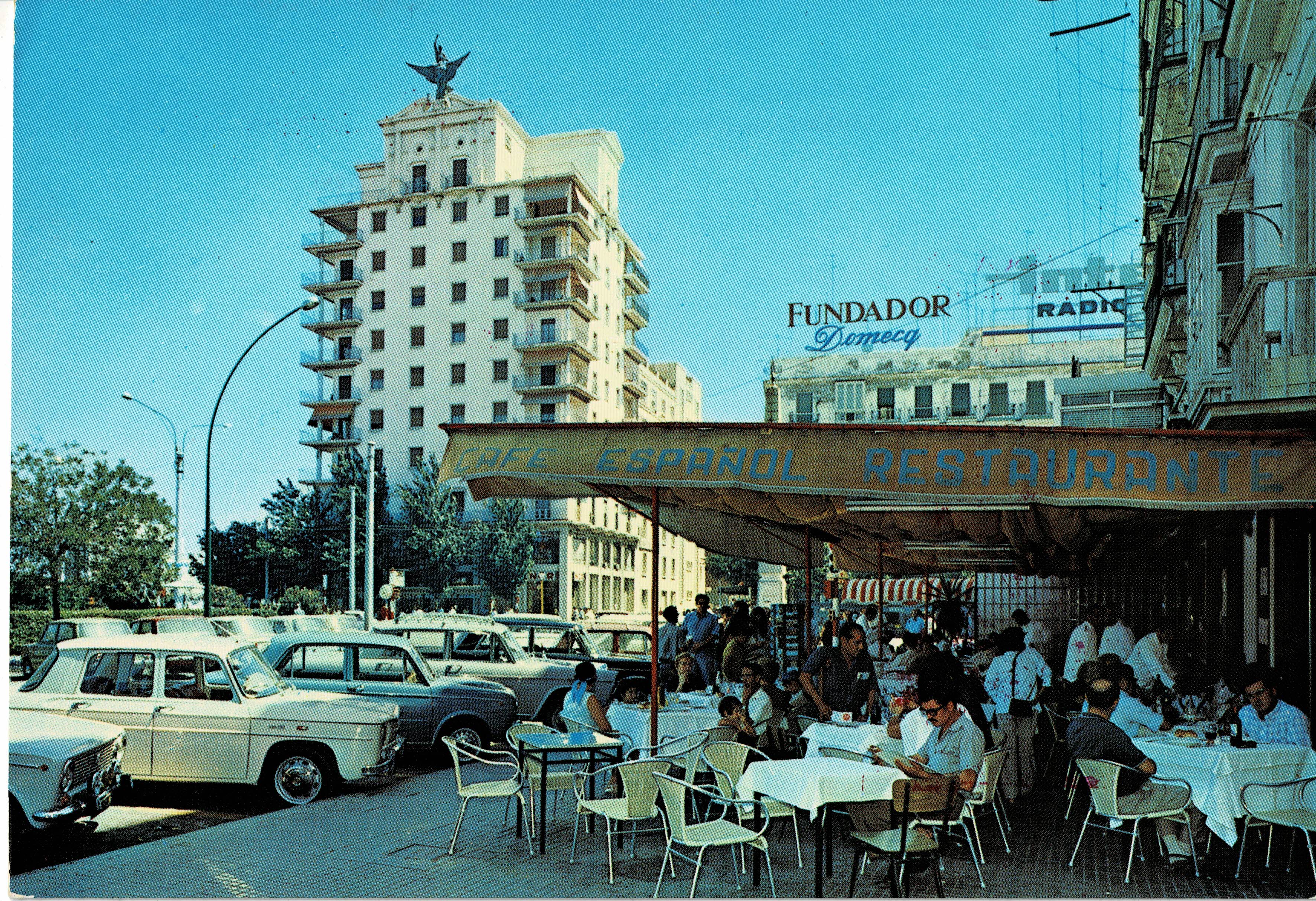 POSTAL DE CADIZ. EDIFICIO FENIX