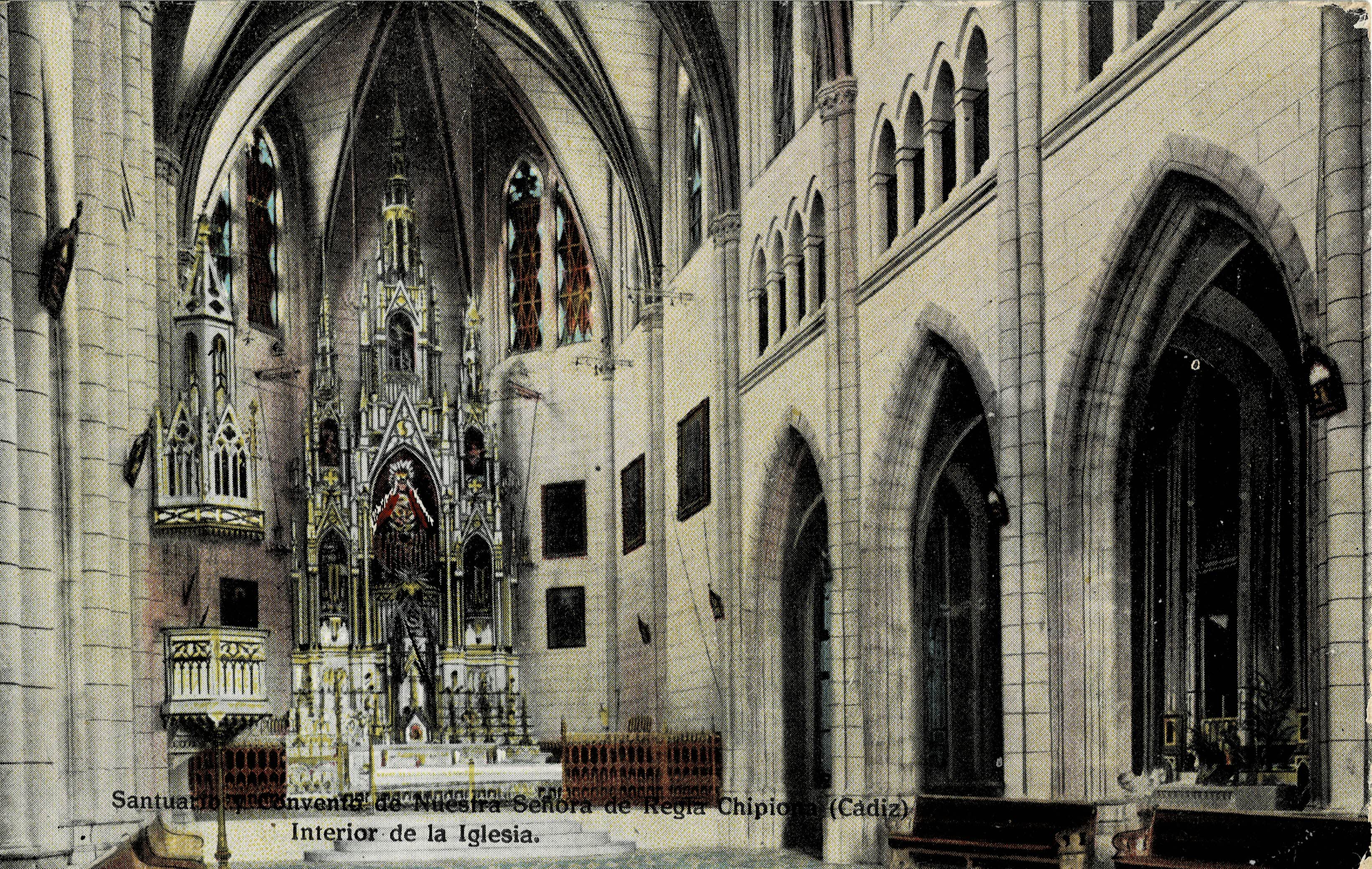 POSTAL ANTIGUA DE CHIPIONA. SANTUARIO Y CONVENTO DE NUESTRA SEÑORA DE REGLA. INTERIOR DE LA IGLESIA
