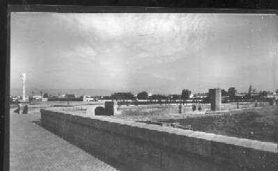 POSTAL DE CORDOBA - Nº 18 VISTA DEL PUENTE NUEVO Y MURALLAS MONUMENTO A SAN RAFAEL