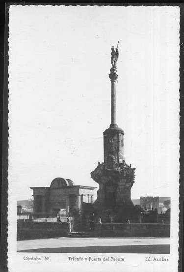 POSTAL DE CORDOBA - Nº 82 TRIUNFO Y PUERTA DEL PUENTE