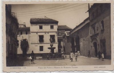 POSTAL ANTIGUA DE CORDOBA. PLAZA DEL POTRO Y MUSEO ROMERO DE TORRES
