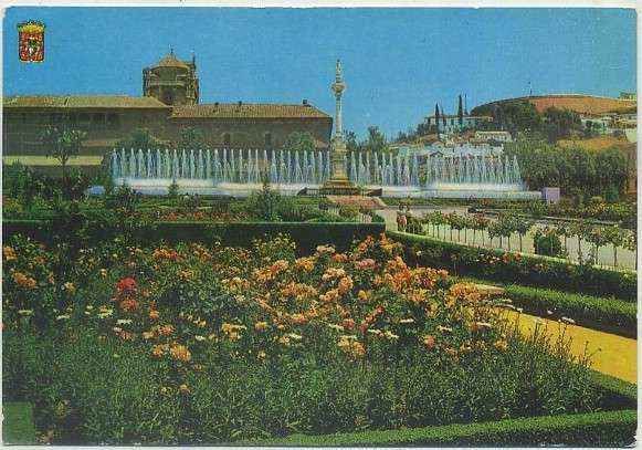 POSTAL DE GRANADA. PLAZA Y FUENTE MONUMENTAL DEL TRIUNFO