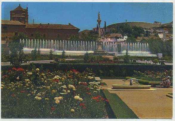 POSTAL DE GRANADA. FUENTE DEL TRIUNFO Nº 1088