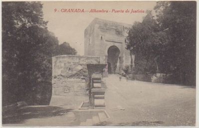 POSTAL ANTIGUA DE GRANADA. ALHAMBRA. PUERTA DE JUSTICIA Nº 9