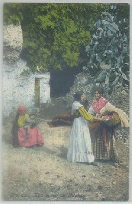 POSTAL ANTIGUA DE GRANADA. UNA CUEVA DE GITANOS