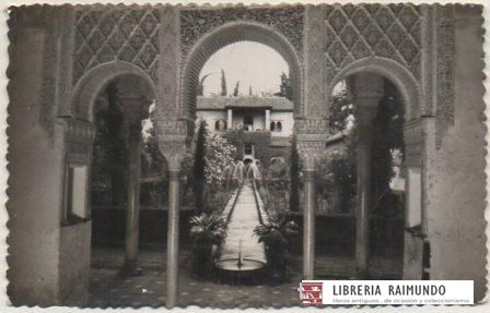 POSTAL DE GRANADA. ALHAMBRA. GENERALIFE. PATIO DE LOS SURTIDORES