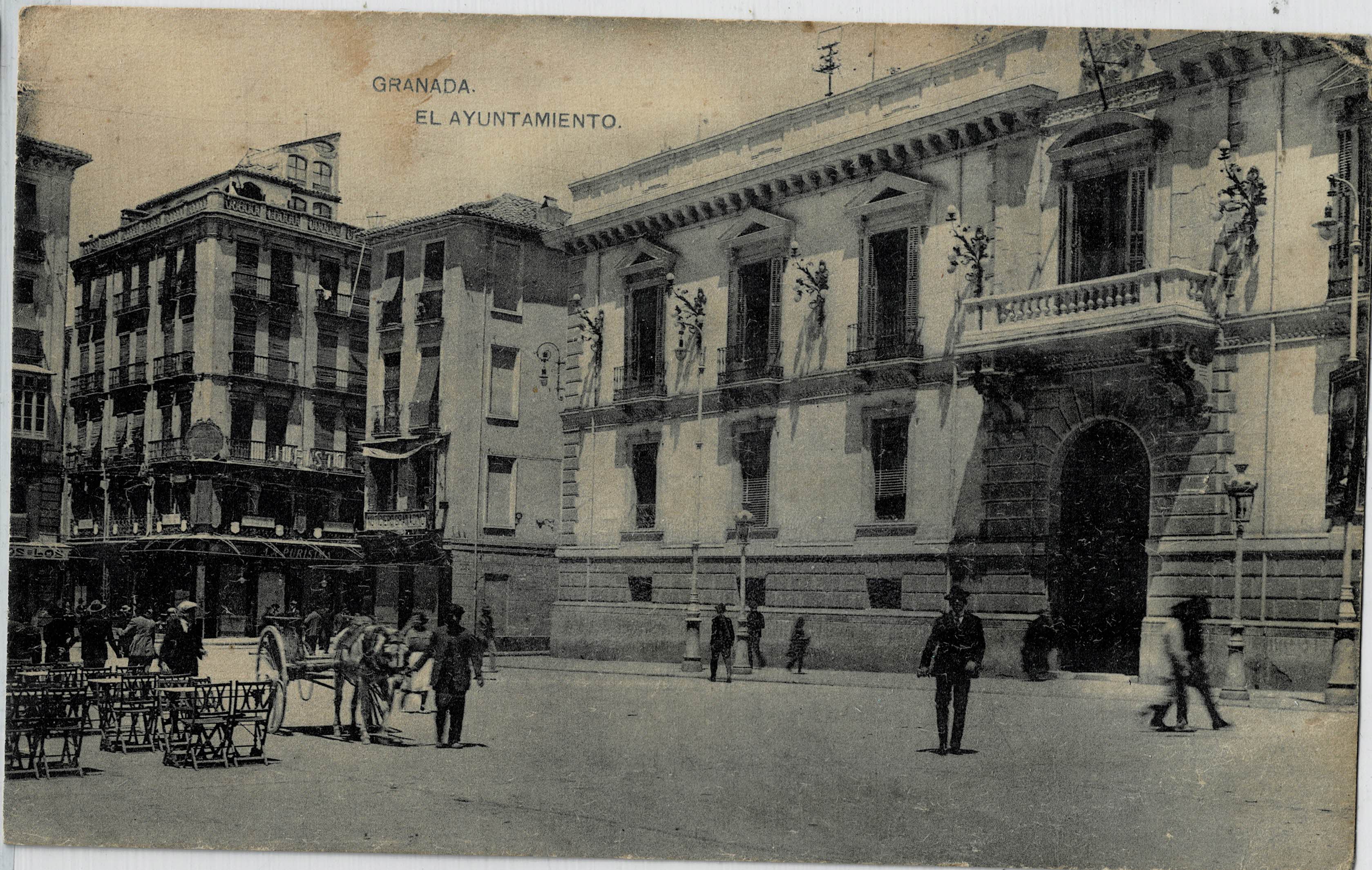 POSTAL ANTIGUA DE GRANADA. EL AYUNTAMIENTO