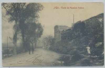 POSTAL ANTIGUA DE JAEN. RESTO DE MURALLAS ARABES