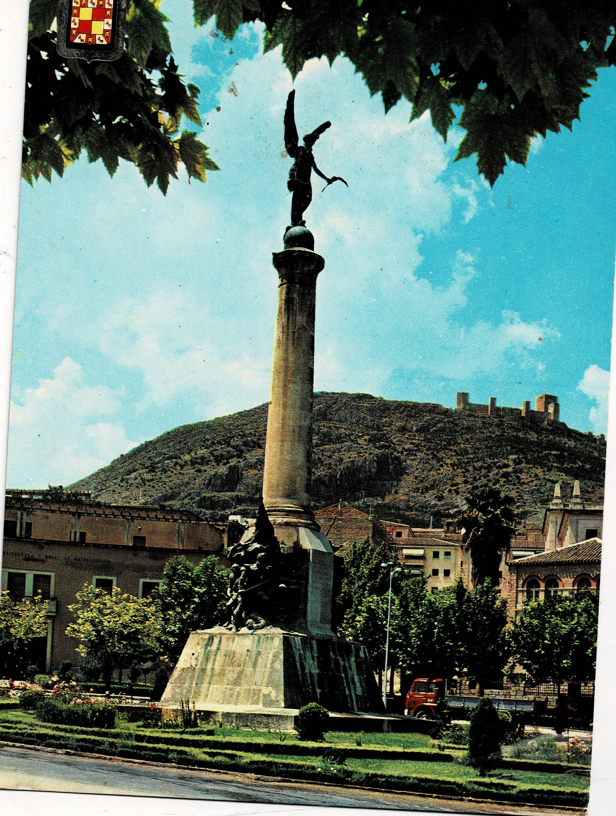 POSTAL MODERNA DE JAEN. MONUMENTO A LAS BATALLAS