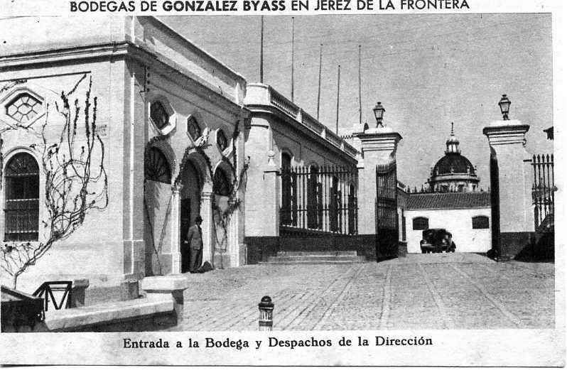 POSTAL DE JEREZ. GONZALEZ BYASS. ENTRADA A LA BODEGA Y DESPACHOS DE LA DIRECCION Nº3