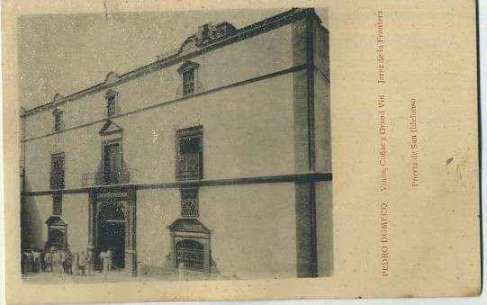 POSTAL DE JEREZ DE LA FRONTERA. BODEGA PEDRO DOMECQ. PUERTA DE SAN IDELFONSO