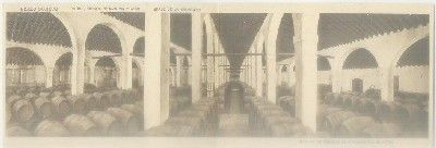POSTAL ANTIGUA DE JEREZ. PEDRO DOMEC. UNA DE LAS BODEGAS DE ALMACENAR. POSTAL DOBLE