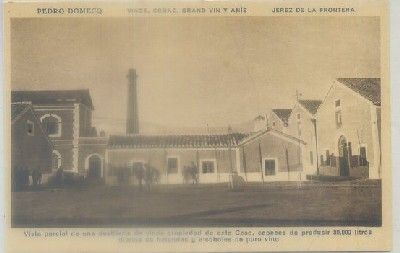 POSTAL ANTIGUA DE JEREZ. PEDRO DOMEC. VISTA PARCIAL DE UNA DESTILERIA