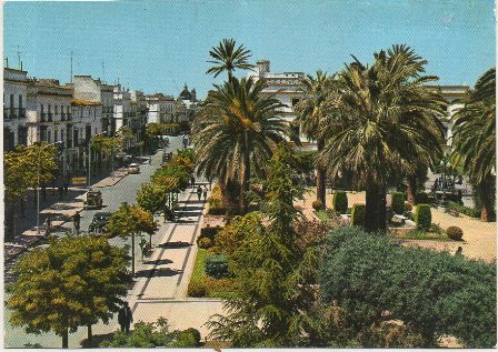 POSTAL DE JEREZ. CARTUJA. CALLE GENERAL FRANCO Y PZA. DE LAS ANGUSTIAS