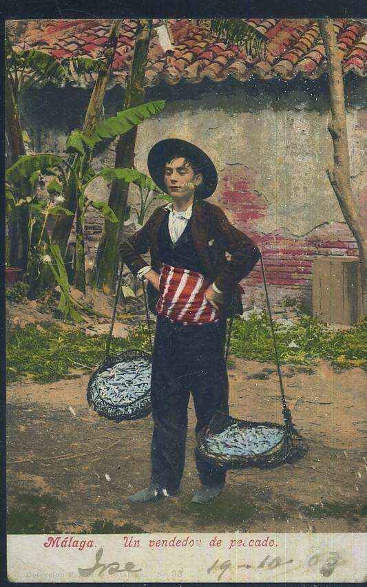 POSTAL ANTIGUA DE MALAGA  UN VENDEDOR DE PESCADO