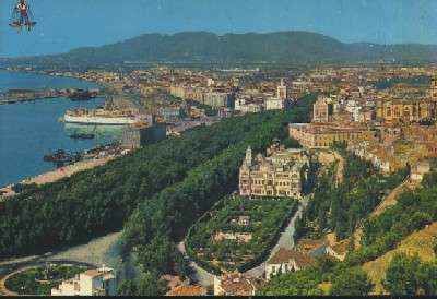 POSTAL DE MALAGA VISTA PARCIAL Nº 902