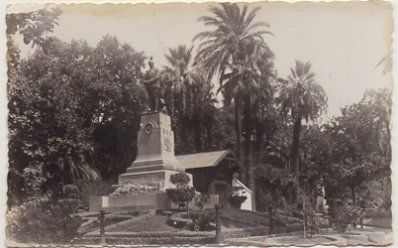 POSTAL DE MALAGA. MONUMENTO A BENITEZ
