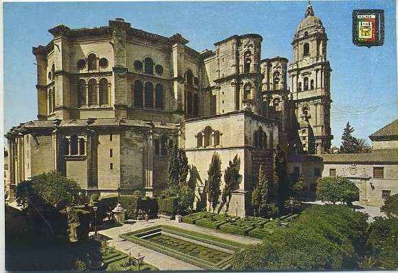 POSTAL DE MALAGA. IMÁGENES ESCUDO DE ORO. COL. CATEDRALES. MALAGA Nº 11