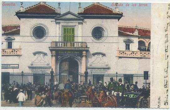 POSTAL ANTIGUA DE SEVILLA. REPRODUCCION. SALIDA DE LOS TOROS