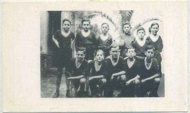 POSTAL DE ALCALA DE GUADAIRA. (REPRODUCCION): EQUIPO AGUILAS, C.F. 1941