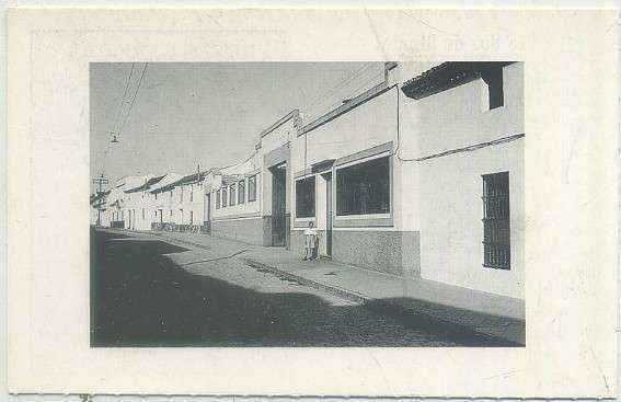POSTAL DE ALCALA DE GUADAIRA. (REPRODUCCION): FABRICA LA MODELO