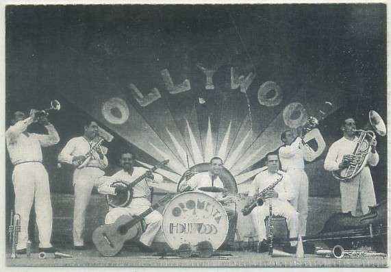 POSTAL DE ALCALA DE GUADAIRA. (REPRODUCCION): ORQUESTA HOLLYWOOD