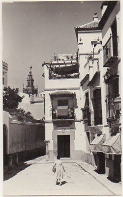 POSTAL DE SEVILLA. LAS CADENA. BARRIO DE SANTA CRUZ.
