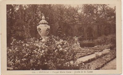 POSTAL ANTIGUA DE SEVILLA. PARQUE DE MARIA LUISA. JARDIN DE LOS LEONES Nº 112