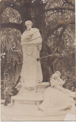 POSTAL ANTIGUA DE SEVILLA. PARQUE DE MARIA LUISA. ESTATUA
