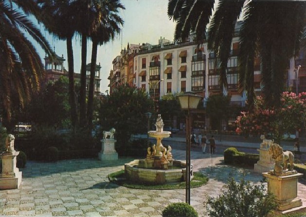 POSTAL SEVILLA JARDÍN DEL ARCHIVO DE INDIAS Nº 141