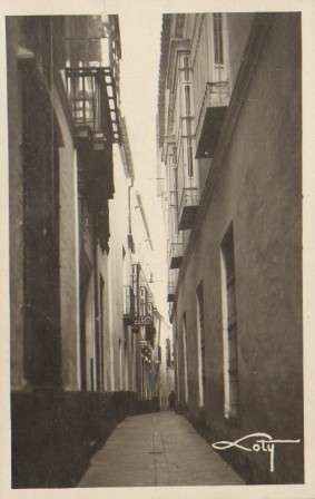 POSTAL DE SEVILLA. CALLE CONDE DE BENOMAR.