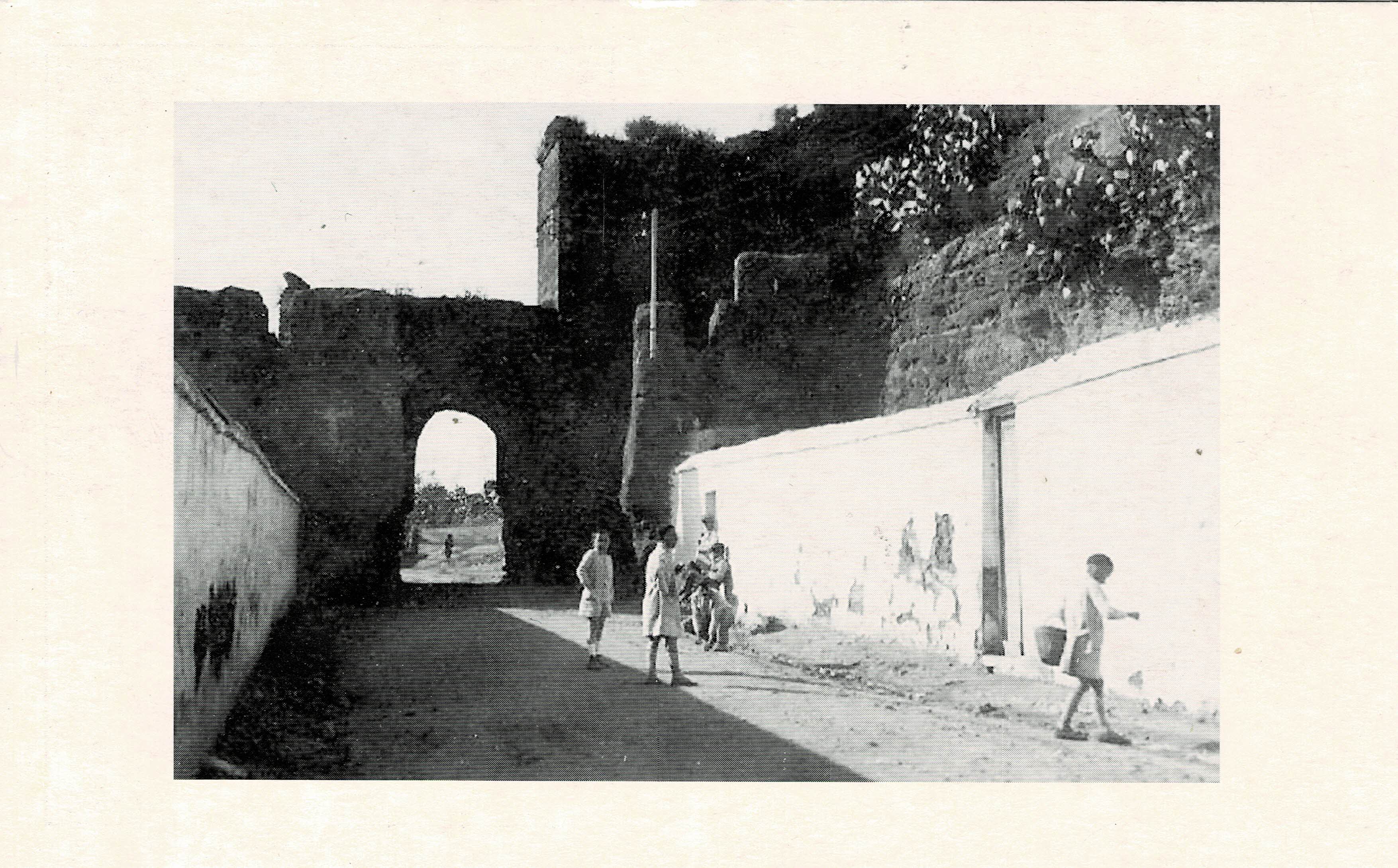 POSTAL DE ALCALA DE GUADAIRA. (REPRODUCCION): ARCO DE SAN MIGUEL.