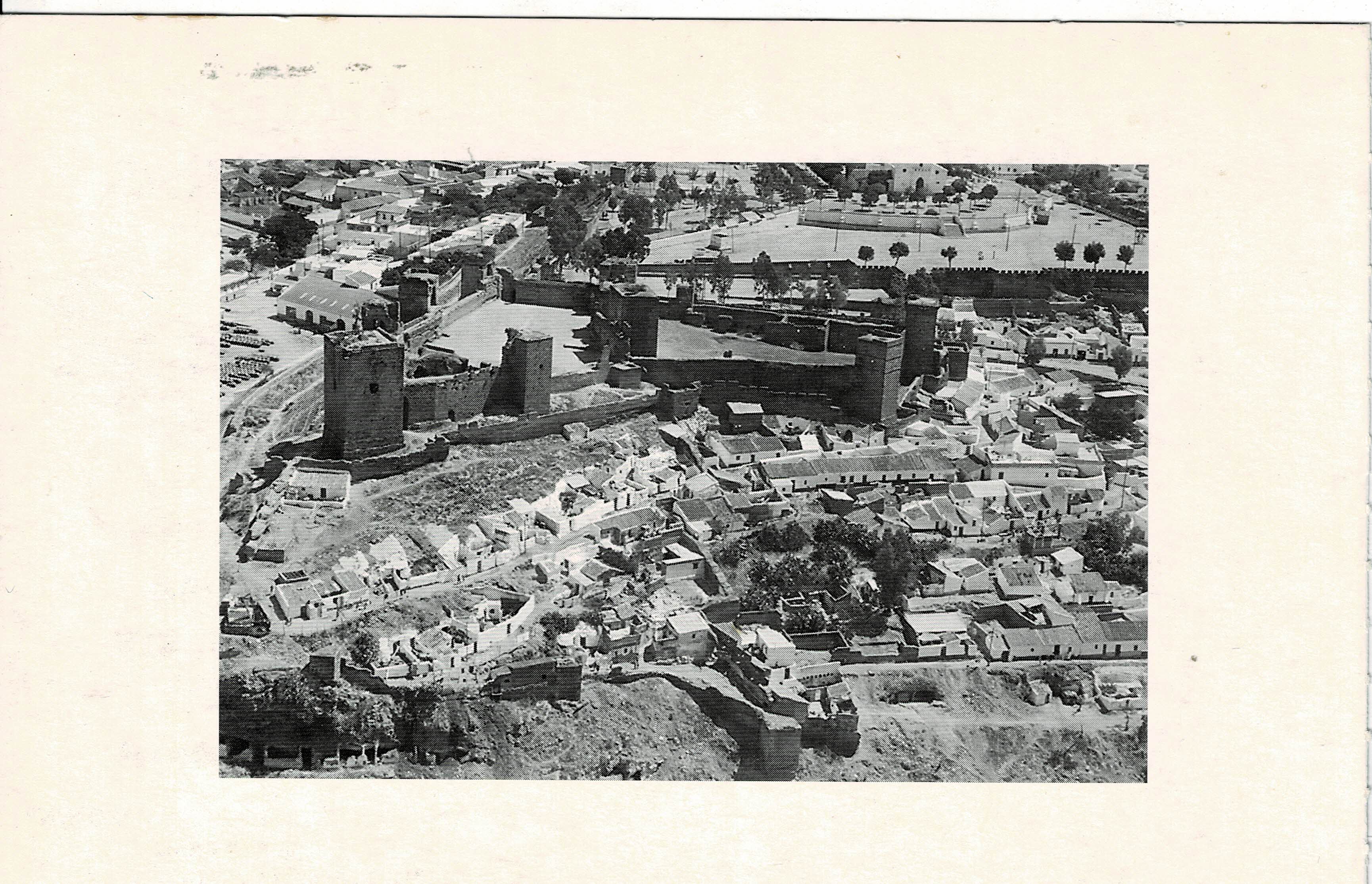 POSTAL DE ALCALA DE GUADAIRA. (REPRODUCCION): VISTA AEREA 1967
