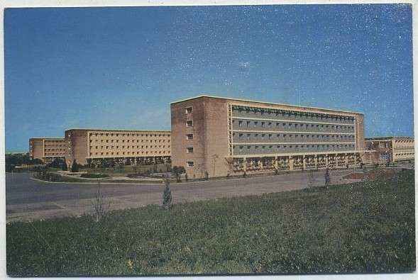 POSTAL DE SEVILLA. UNIVERSIDAD LABORAL J. A. PRIMO DE RIVERA