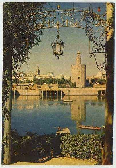 POSTAL DE SEVILLA. RIO GUADALQUIVIR Y TORRE DEL ORO