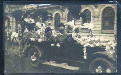 POSTAL ANTIGUA DE SEVILLA. AVD. CONSTITUCION COCHE A LA FERIA