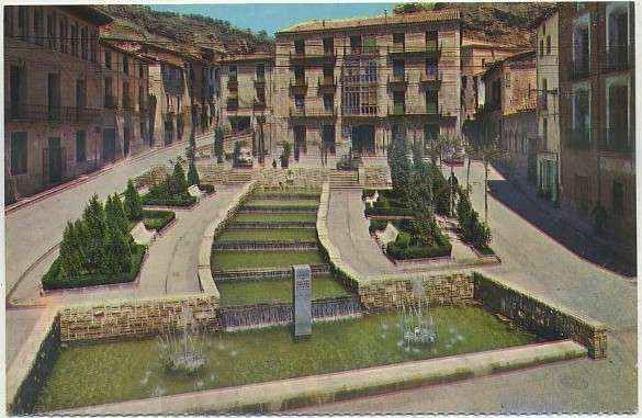 POSTAL DE ZARAGOZA. DAROCA. PLAZA DEL GENERALISIMO Nº 69