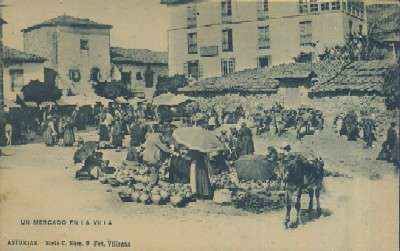POSTAL ANTIGUA DE ASTURIAS UN MERCADO EN LA VILLA