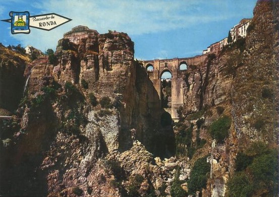 BLOC POSTAL. 12 POSTALES RECUERDO DE RONDA MALAGA  FORMATO ACORDEON.  15 X 11 cm.
