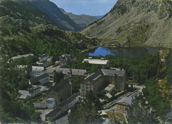 POSTAL BLOC. BALNEARIO DE PANTICOSA PIRINEO ARAGONES FORMATO ACORDEON 8 POSTALES.