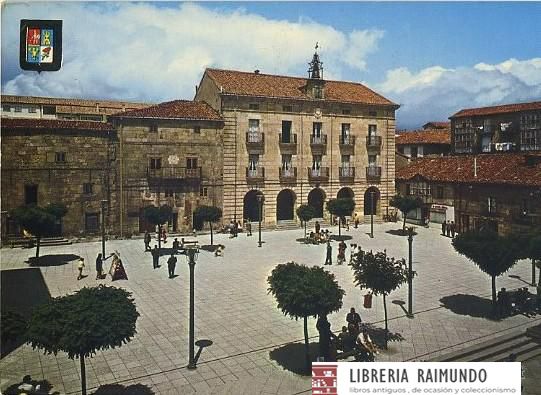 POSTAL DE CANTABRIA. REINOSA. PLAZA DE ESPAÑA Y AYUNTAMIENTO
