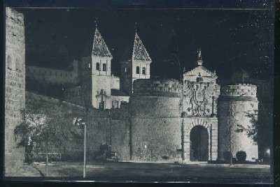 POSTAL DE TOLEDO - PUERTA DE BISAGRA ILUMINADA